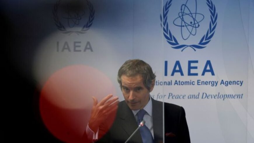 Στο Ιράν ο επικεφαλής της IAEA – Προσπάθεια αναβίωσης της συμφωνίας του 2015 για τα πυρηνικά
