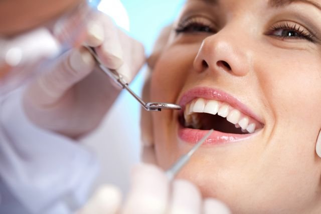 Οριστικό – Δεν απαιτείται rapid test για τους εμβολιασμένους στα οδοντιατρεία