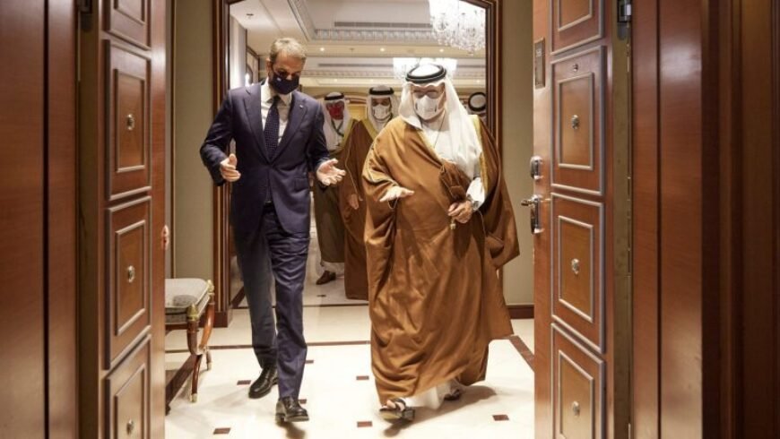 Μητσοτάκης – Επενδύσεις και τουρισμός στο επίκεντρο της συνάντησης με τον πρωθυπουργό του Μπαχρέιν