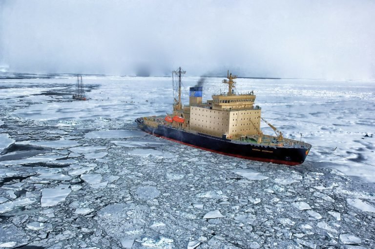 Αρκτική – Νέο «ψυχρό μέτωπο» ΕΕ – Ρωσίας μετά το φυσικό αέριο