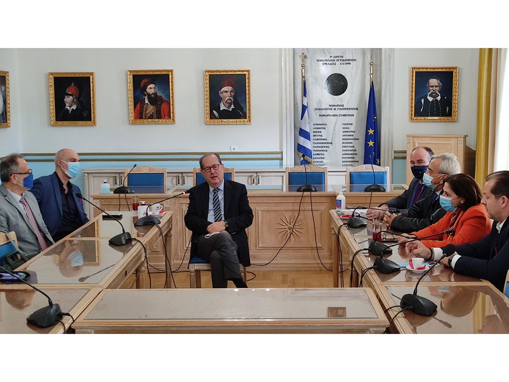 Συζήτηση με την Περιφέρεια Πελοποννήσου για αναβάθμιση του Αστεροσκοπείου Κρυονερίου