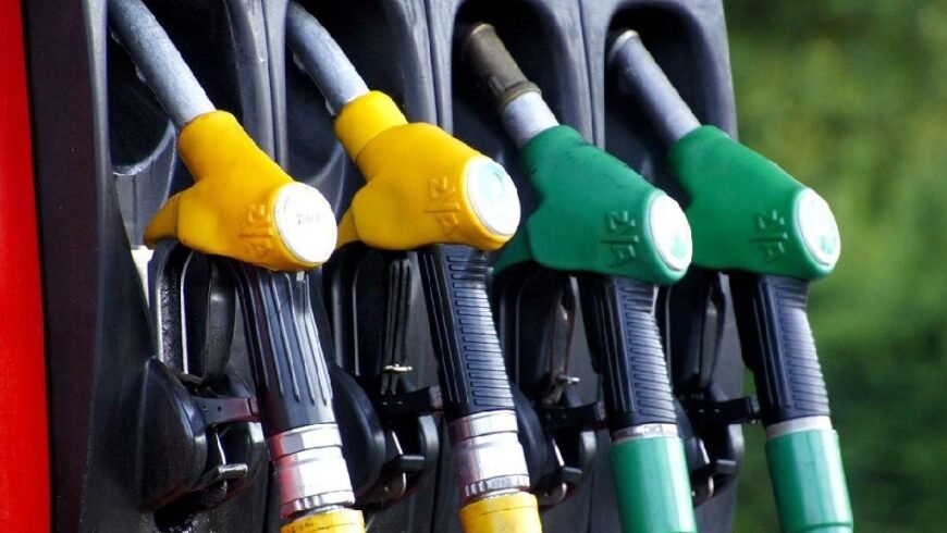 Καύσιμα: Στα ύψη οι τιμές – Κοντά στα 2 ευρώ παρά το fuel pass