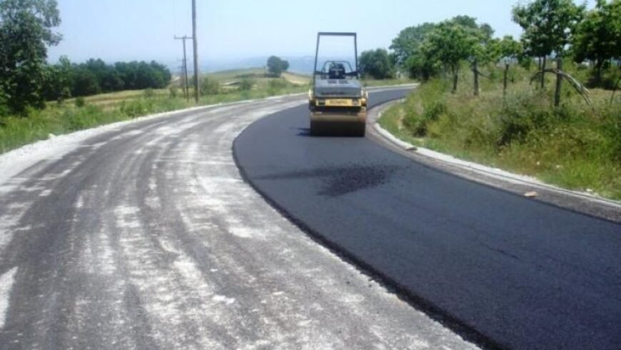 Σε εξέλιξη σημαντικά έργα υποδομών ασφαλτοστρώσεων & αναπλάσεων στο Δήμο Βόρειας Κυνουρίας