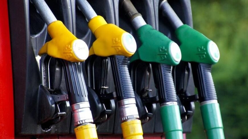 Βενζίνη: Σε… ανηφόρα ξανά οι τιμές – Βρείτε τα φθηνότερα πρατήρια καυσίμων