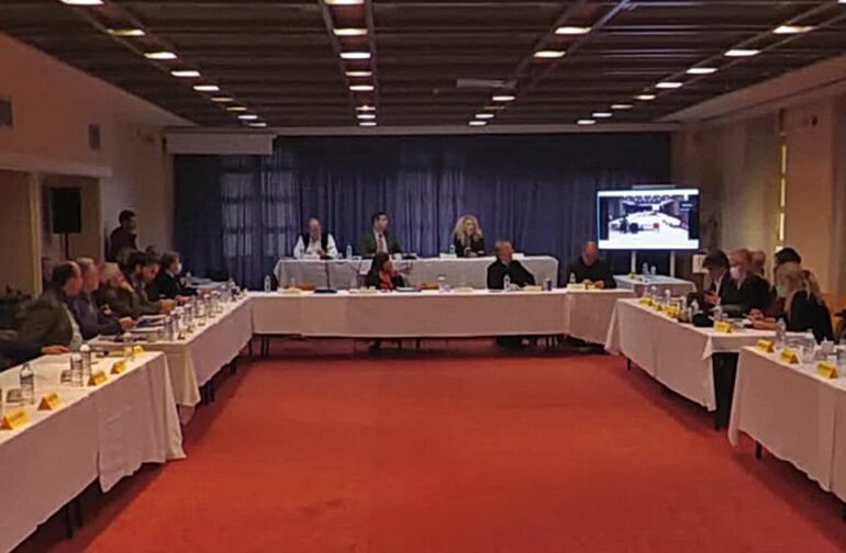 Προγραμματικές συμβάσεις για σειρά έργων ενέκρινε το Περιφερειακό Συμβούλιο Πελοποννήσου – σε νέο χώρο, στο εξής, οι συνεδριάσεις του σώματος