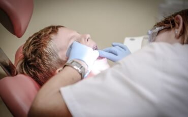 Ο Κυριάκος Πιερρακάκης για το dentist pass σε παιδιά – Ξεκίνησε το πρόγραμμα