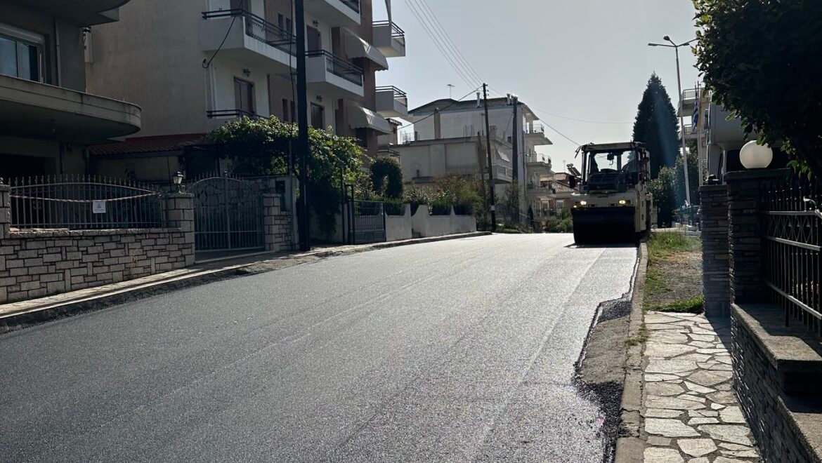 Ασφαλτοστρώσεις στην περιοχή της Αγίας Αικατερίνης