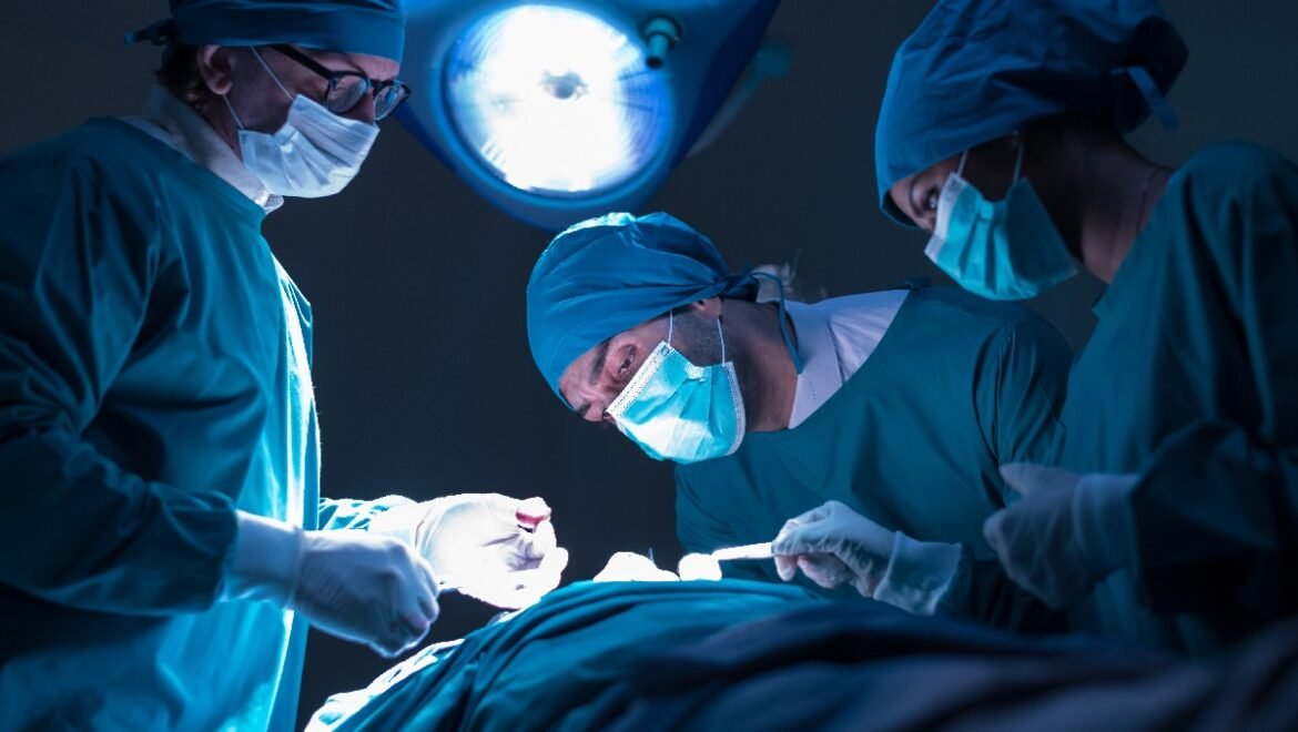 Aπογευματινά χειρουργεία – Δύσκολο λόγω έλλειψης ιατρικού & νοσηλευτικού προσωπικού