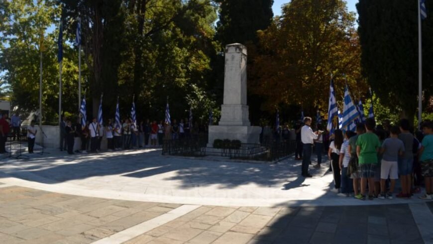 Επέτειος 25ης Μαρτίου Τρίπολη-Κατάθεση στεφάνων