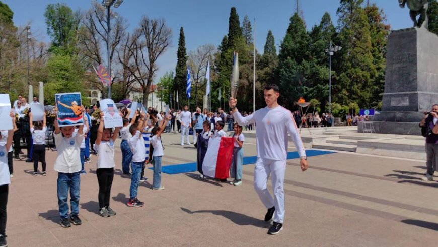 Η Τρίπολη υποδέχθηκε την Ολυμπιακή Φλόγα στην Πλατεία Άρεως