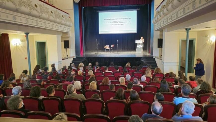 Γυμνάσιο Τεγέας-Απονομή βραβείων σε μαθητές που διακρίθηκαν σε διαγωνισμό λογοτεχνίας