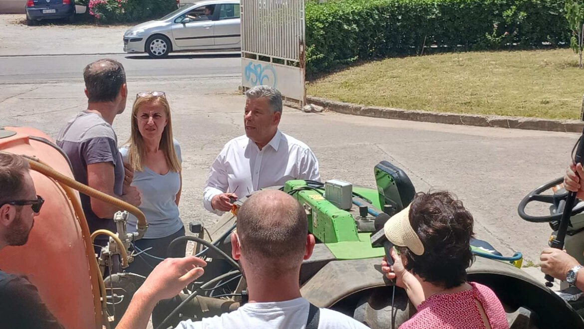 Ενημερωτική συνάντηση για το πρόγραμμα δακοκτονίας στη ΔΑΟΚ Μεσσηνίας