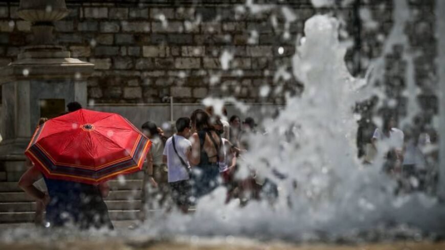 Καύσωνας: Πώς να αποφεύγουμε τη θερμική καταπόνηση – Χρήσιμες συμβουλές