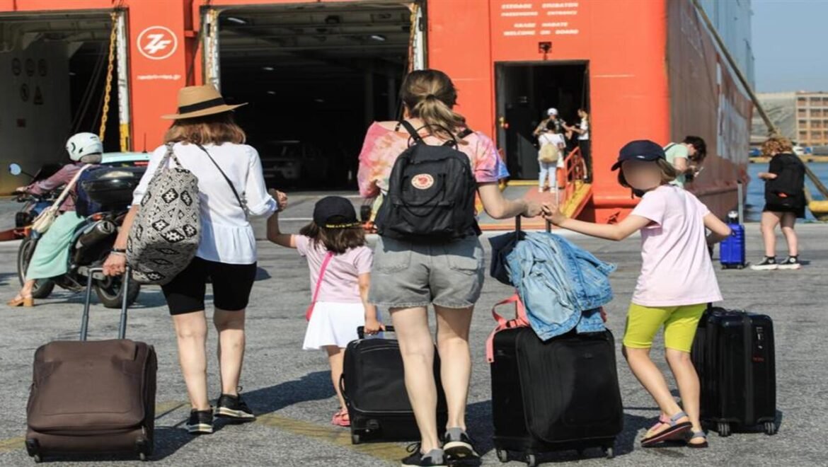 Ακρίβεια: Άπιαστο όνειρο οι διακοπές για τα νοικοκυριά – Εφιάλτης τα ακτοπλοϊκά εισιτήρια