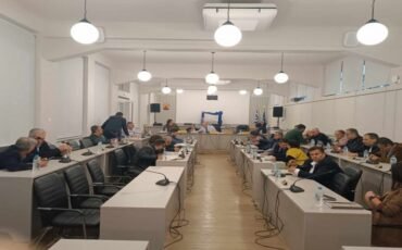 Ένταση στη συνεδρίαση του δημοτικού συμβουλίου Τρίπολης