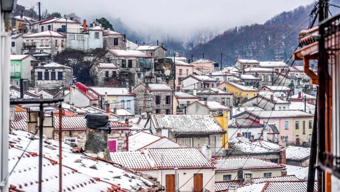 Αλλάζει πάλι ο καιρός – Πότε έρχεται ο πρώτος χιονιάς του 2025