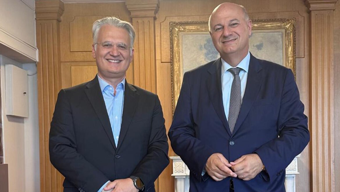 Αρδευτικά έργα και στήριξη του πρωτογενούς τομέα στο επίκεντρο της συνάντησης του Περιφερειάρχη Πελοποννήσου με τον Υπουργό Αγροτικής Ανάπτυξης και Τροφίμων