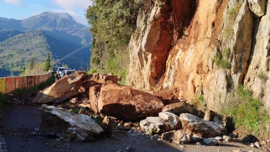 Ντ.Νικολάκου :΄΄Αυτοδιοίκηση δε σημαίνει δημόσιες σχέσεις…! ΄΄