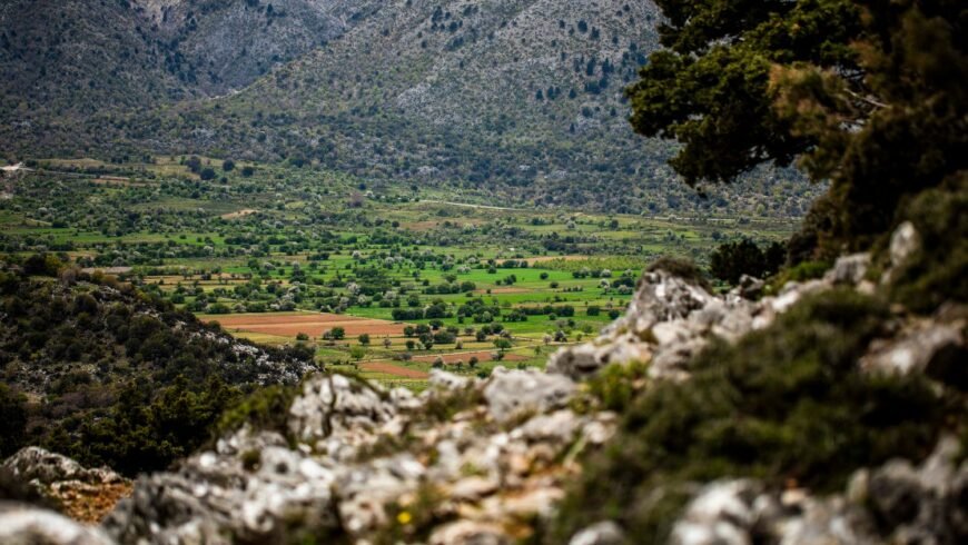 Yπογραφή της σύμβασης για την υλοποίηση του έργου: «Δημιουργία Εθνικού Δικτύου Μονοπατιών και Διαδρομών Πεζοπορίας του Δήμου Τρίπολης»