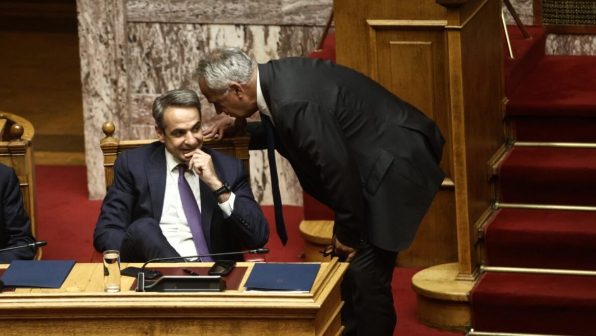 Ευθύνες επιρρίπτουν οι πολίτες στην κυβέρνηση για τον ΟΠΕΚΕΠΕ