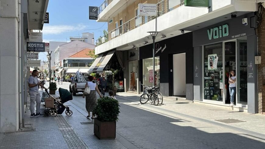 Αντιδράσεις για τις αλλαγές στο θερινό ωράριο λειτουργίας των καταστημάτων στην Τρίπολη