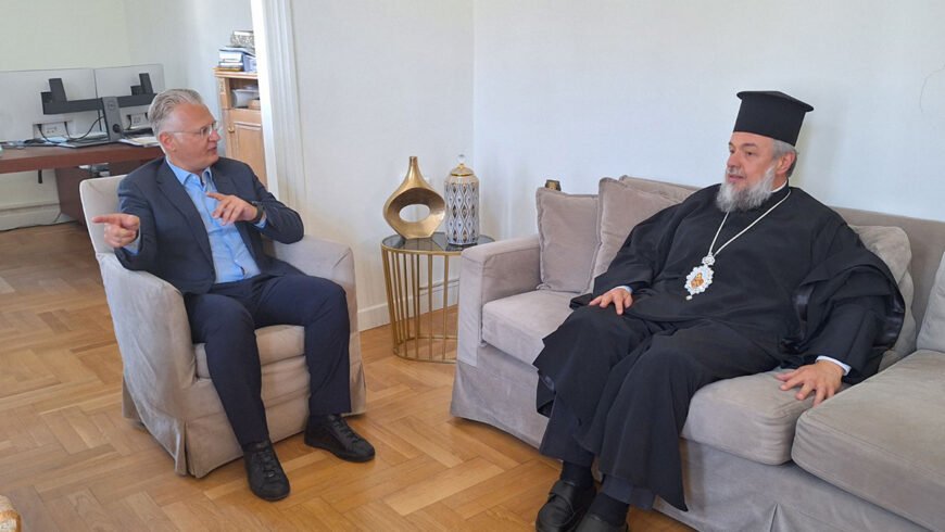 Συνάντηση του Περιφερειάρχη Πελοποννήσου Δημήτρη Πτωχού με τον Μητροπολίτη Γόρτυνος και Μεγαλοπόλεως κ. Νικηφόρο