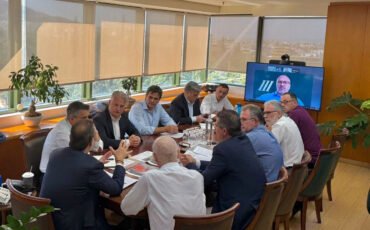 Το σχέδιο αποκατάστασης του ελατοδάσους στην περιοχή Φενεού-Καστανιάς Κορινθίας αντικείμενο σύσκεψης στο Υπουργείο Περιβάλλοντος και Ενέργειας