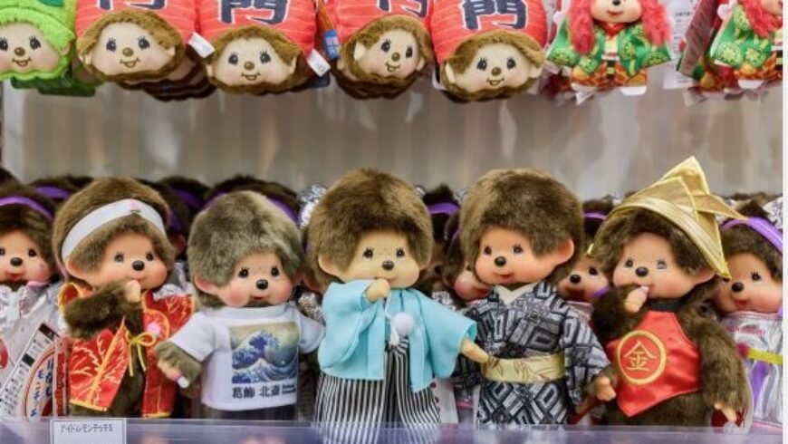 Art Τoy: Τρίζει η καρέκλα των Labubu – Επέστρεψαν τα Monchhichi