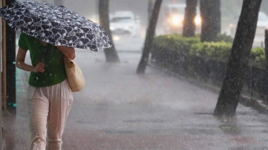 Καιρός: Μικρή πτώση θερμοκρασίας με βροχές και καταιγίδες σε πολλές περιοχές – Πού θα είναι ισχυρές