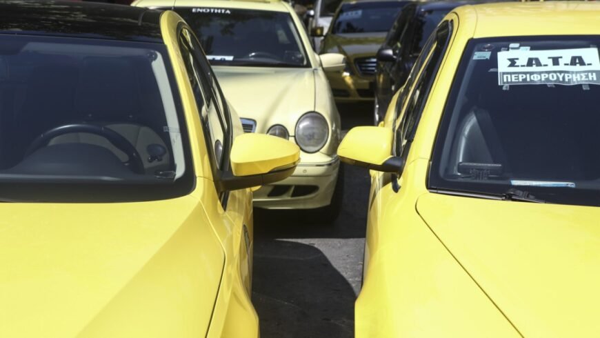 Λυμπερόπουλος: «Θέλουν να κλέψουν τη δουλειά από τα ταξί» – 48ωρη απεργία λόγω των βαν