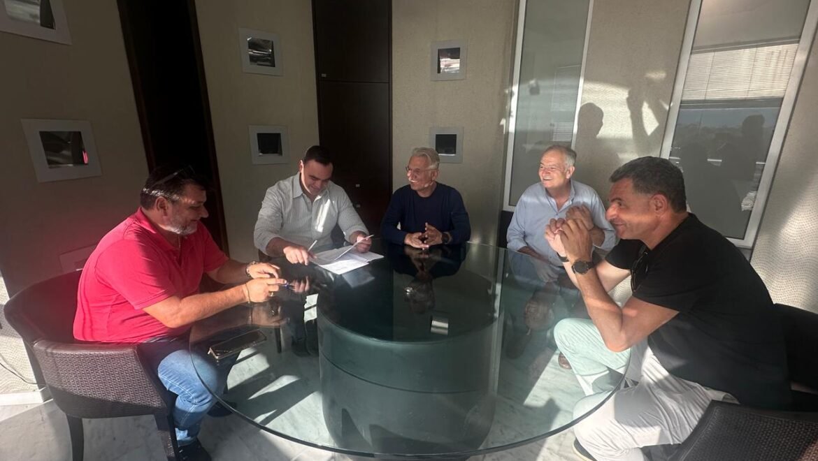 Υπογραφή σύμβασης 500.000 € για τη βελτίωση και συντήρηση βασικών οδικών αξόνων της Λακωνίας από την Περιφέρεια Πελοποννήσου