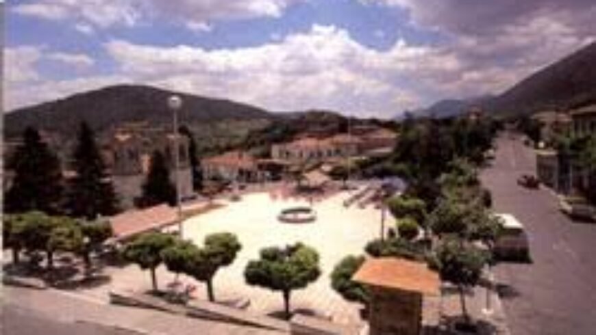 ΄΄Προβλήματα στο Λεβίδι, ελλείψεις σε καθαριότητα, δρόμους, φωτισμό.. ! ΄΄