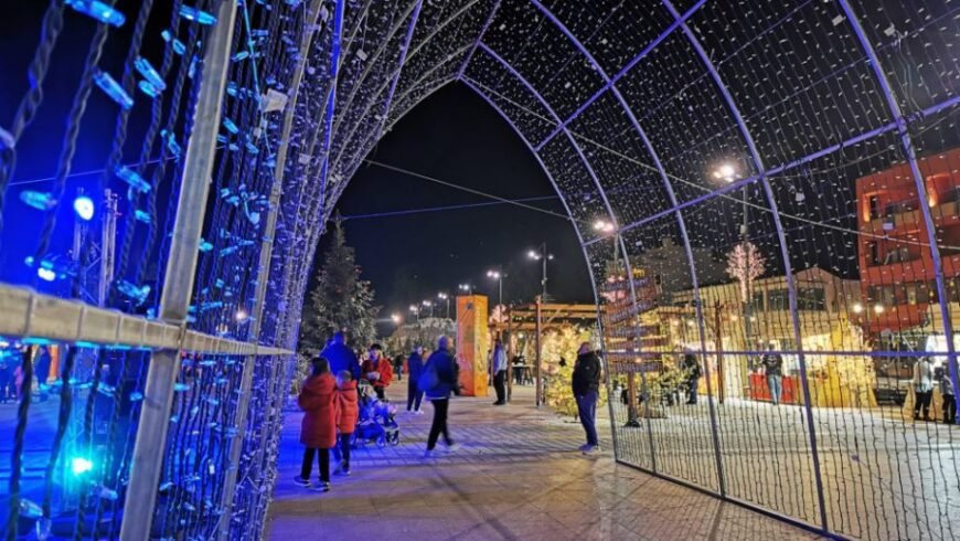 Εορταστικό ωράριο Εμπορικού Συλλόγου Τρίπολης