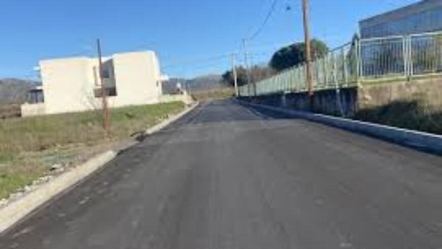 Έργα αγροτικής οδοποιίας Δ.Ε Φαλάνθου-Βαλτετσίου & ασφαλτοστρώσεις στην πόλη της Τρίπολης