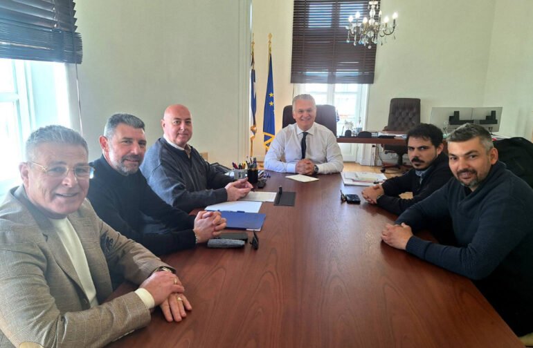 Συνάντηση του Περιφερειάρχη με την ΠΟΕΕ με επίκεντρο νέο πρόγραμμα ενίσχυσης