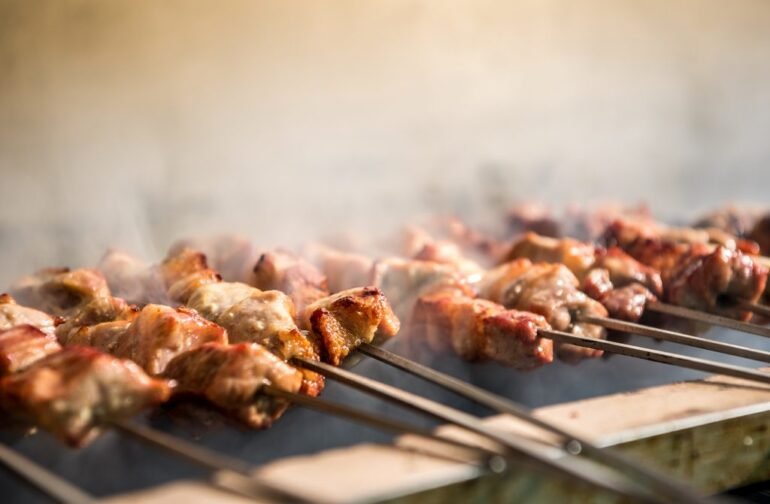 ο Σύλλογος  Ατόμων με Αναπηρία  ΠΕ Αρκαδίας «Παναγιά η Γιάτρισσα», σας προσκαλεί να συμμετέχετε στην εκδήλωση εορτασμού της Τσικνοπέμπτης