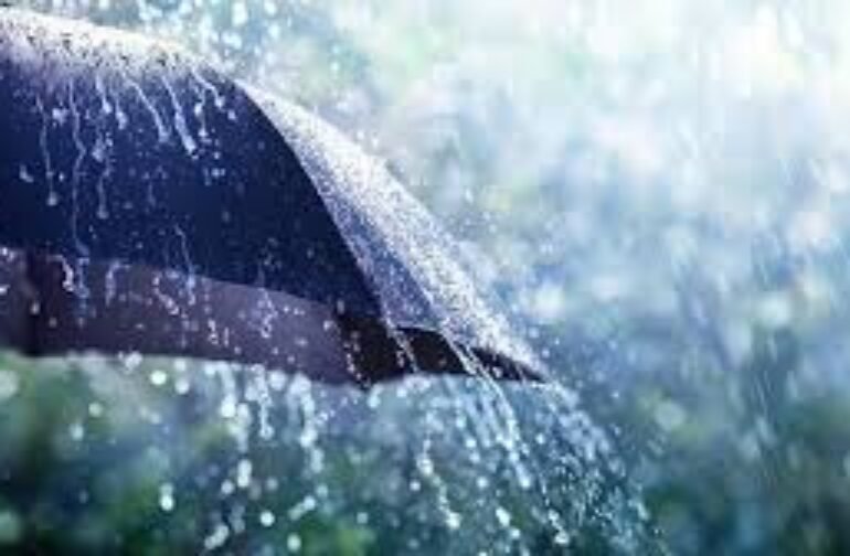 Βροχερός ο καιρός την Τετάρτη – Πού θα «χτυπήσουν» καταιγίδες