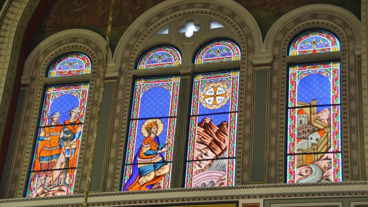 Ποιοι γιορτάζουν σήμερα 2 Μαρτίου