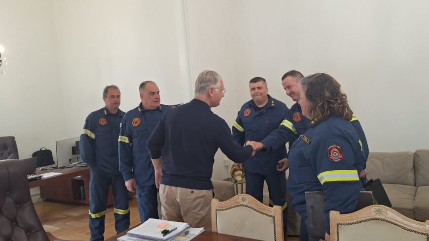 Συντονισμός και επιχειρησιακή ετοιμότητα ενόψει αντιπυρικής περιόδου στο επίκεντρο συνάντησης στην Περιφέρεια Πελοποννήσου