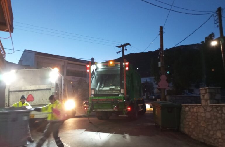 «Δήμος Βόρειας Κυνουρίας: Καθαρισμός και πλύσιμο των κάδων απορριμμάτων»