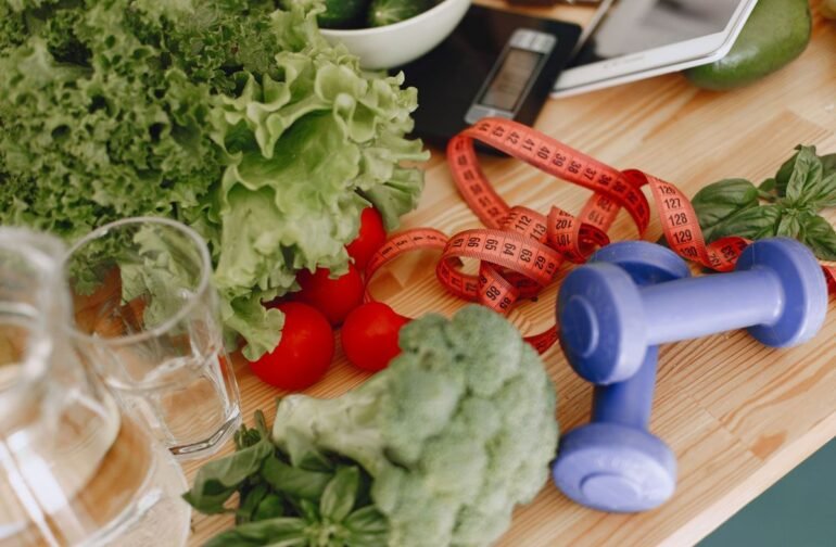 Θ.Τσιώλης Διατροφολόγος : ΄΄Αποτοξίνωση μετά το Πάσχα-Επαναφορά στην ισορροπία της διατροφής΄΄