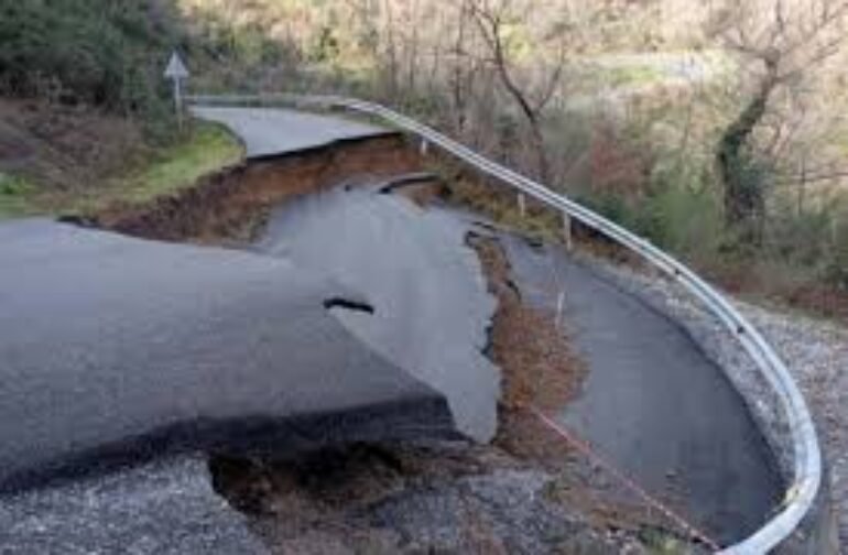 Μακαρης-Φαράντος:«Ξεχασμένη» Αρκαδία: Μέχρι πότε αξιότιμοι κύριοι της Περιφερειακής Αρχής?
