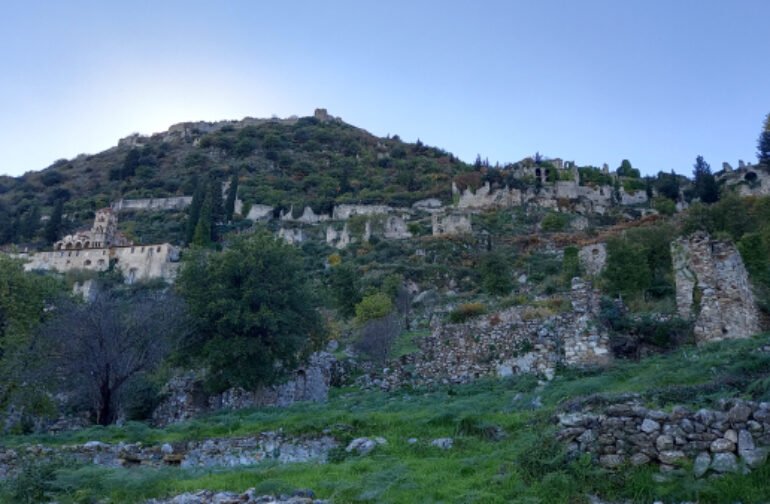 ΜΥΣΤΡΑΣ – ΤΑΫΓΕΤΗ