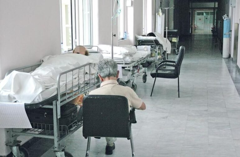 ΄΄Σε οριακή κατάσταση το σύστημα υγείας λόγω υποστελέχωσης΄΄