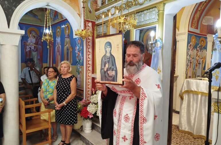 Ο εορτασμός της Αγίας Παρασκευής στην Ι. Μητρόπολη Μαντινείας και Κυνουρίας