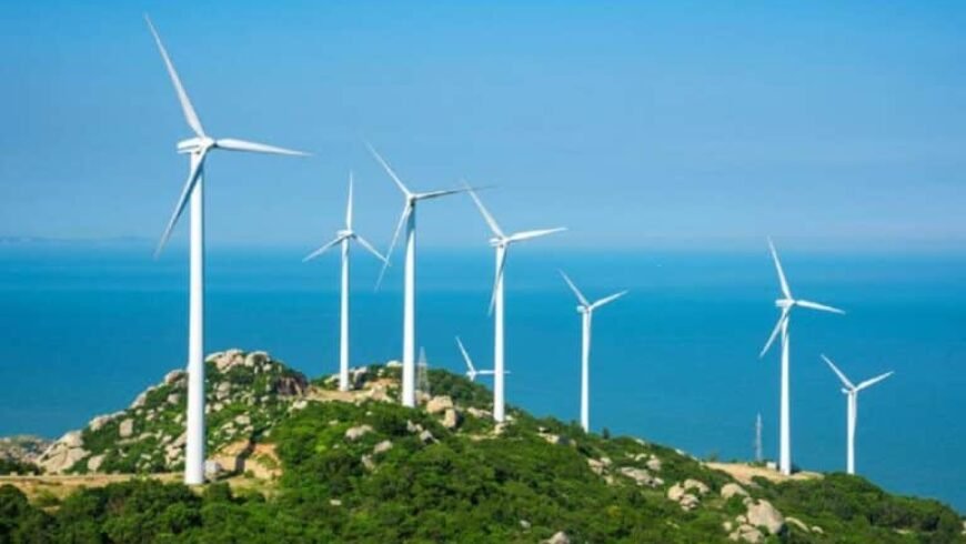 Ποιος ελέγχει τα ιδιωτικά δίκτυα ρεύματος των ΑΠΕ στην Πελοπόννησο;