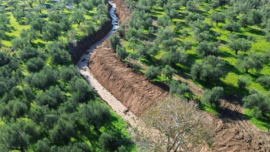 Νέα βήματα για αντιπλημμυρικά έργα και οδικές υποδομές από την Περιφέρεια Πελοποννήσου 