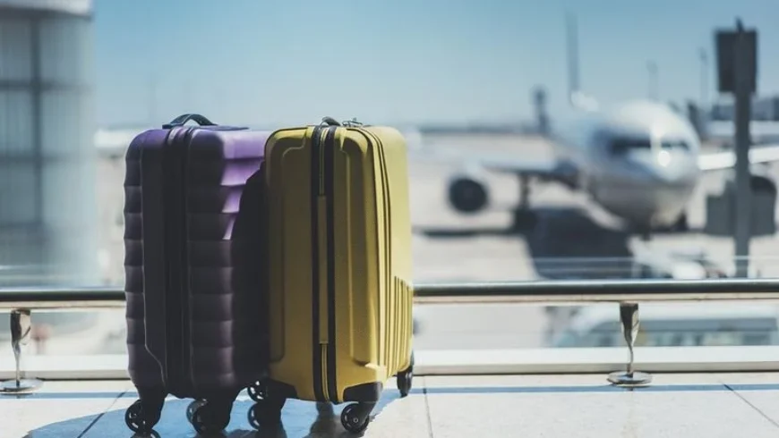 Το ελληνικό παράδοξο: στη χώρα των διακοπών ένας στους δυο κατοίκους της δεν μπορεί να κάνει διακοπές… του Κων/νου Μαρινάκου*